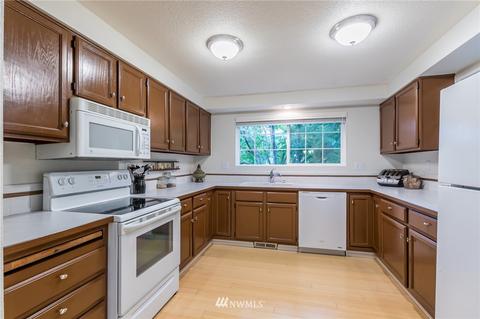 1216 Devon Loop NE, Olympia, WA 98506 photo 8
