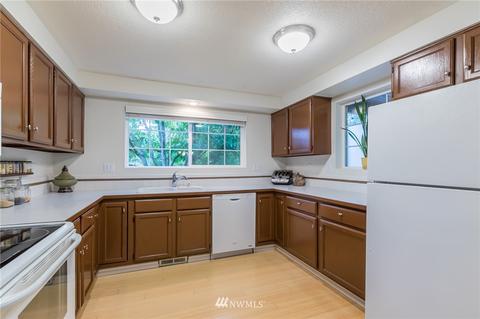 1216 Devon Loop NE, Olympia, WA 98506 photo 9