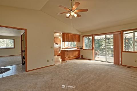 25625 SE 390th St, Enumclaw, WA 98022 photo 4