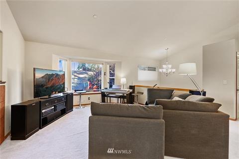 7032 Carson Rd, Everett, WA 98203 photo 3