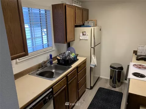 3014 W Marine View Dr, Everett, WA 98201 photo 7