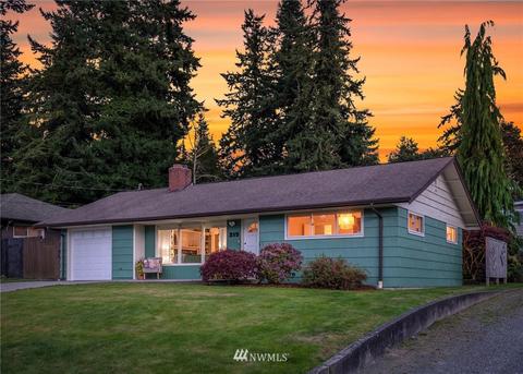 215 E View Ridge Dr, Everett, WA 98203 photo 2