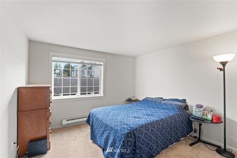 12404 E Gibson Rd #L203, Everett, WA 98204 photo 14