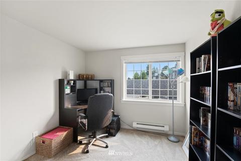 12404 E Gibson Rd #L203, Everett, WA 98204 photo 12