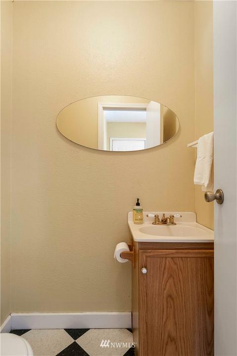 1020 Loraine St, Enumclaw, WA 98022 photo 15