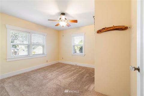 1020 Loraine St, Enumclaw, WA 98022 photo 18