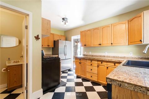 1020 Loraine St, Enumclaw, WA 98022 photo 14