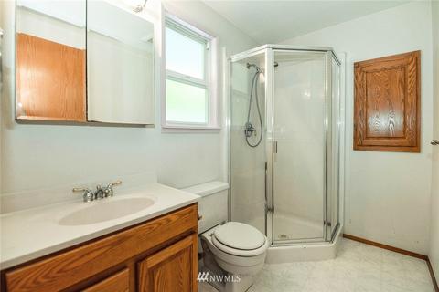 10433 26th Dr SE, Everett, WA 98208 photo 18