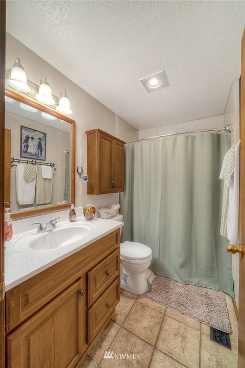 30500 SE 384th St, Enumclaw, WA 98022 photo 16