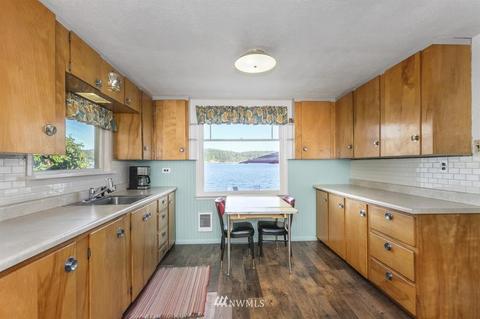 7580 E Grapeview Loop Rd, Allyn, WA 98524 photo 15
