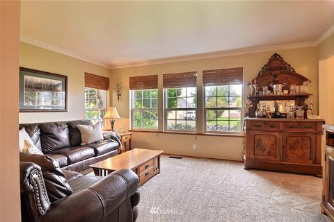 2850 Olie Ann Pl, Enumclaw, WA 98022 photo 2