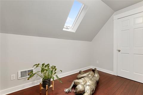 2311 E Pine St, Seattle, WA 98122 photo 14