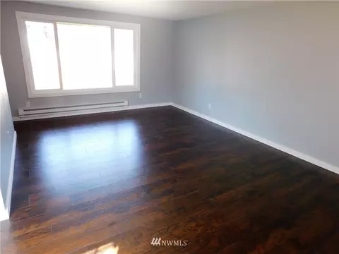 5608 Seahurst Ave, Everett, WA 98203 photo 3
