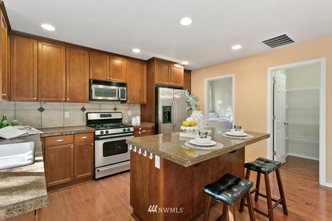 2326 Stafford Way, Bothell, WA 98012 photo 10