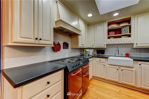 4618 Silvertip Ln, Everett, WA 98203 photo 7