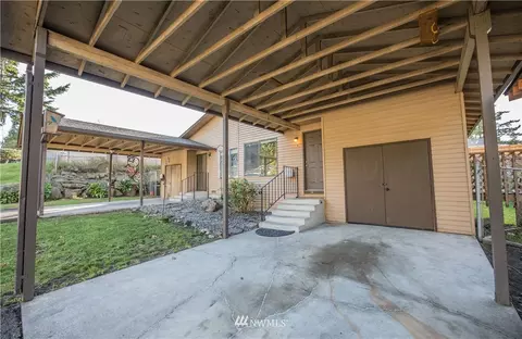 6020 W Beech St, Everett, WA 98203 photo 3
