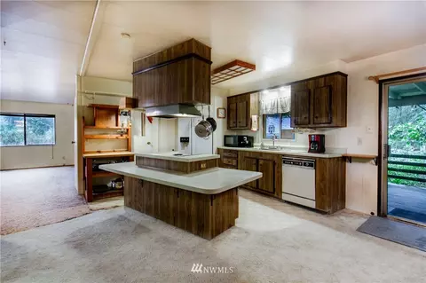 21215 177th St E, Orting, WA 98360 photo 9