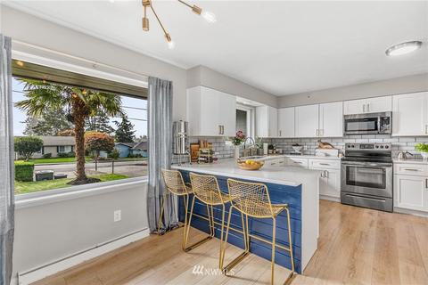 2303 5th St, Everett, WA 98201 photo 9