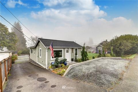7517 Highland Dr, Everett, WA 98203 photo 2