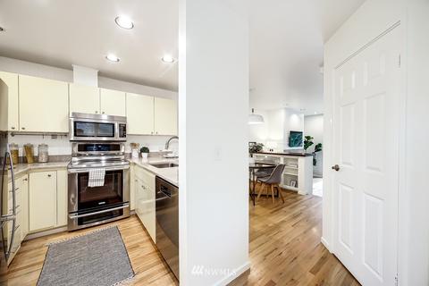616 29th Ave E #2, Seattle, WA 98112 photo 4