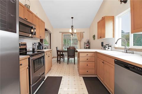 19317 71st Ave E, Spanaway, WA 98387 photo 9