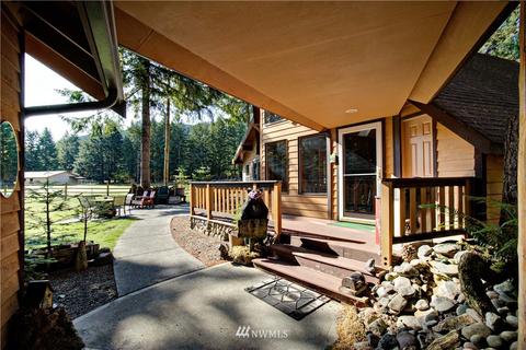 62106 Willow Tree Way E, Greenwater, WA 98022 photo 3