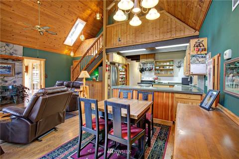 62106 Willow Tree Way E, Greenwater, WA 98022 photo 12