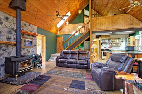62106 Willow Tree Way E, Greenwater, WA 98022 photo 8