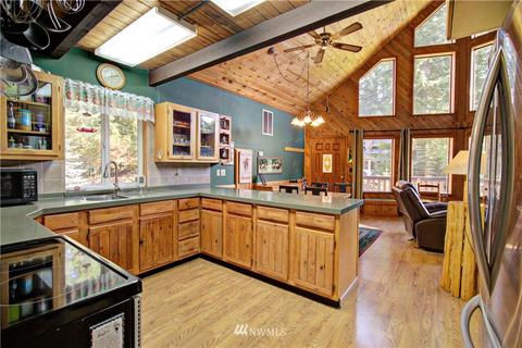 62106 Willow Tree Way E, Greenwater, WA 98022 photo 13