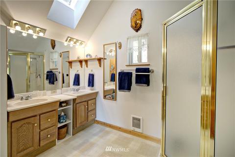 62106 Willow Tree Way E, Greenwater, WA 98022 photo 29