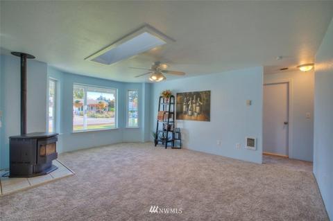 7604 211th St E, Spanaway, WA 98387 photo 5