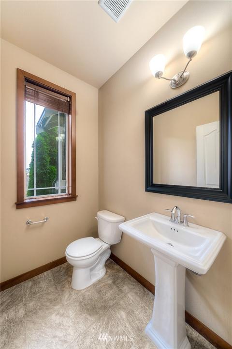 20513 79th Ave E, Spanaway, WA 98387 photo 9