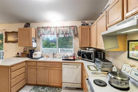 3 109th St SE, Everett, WA 98208 photo 5