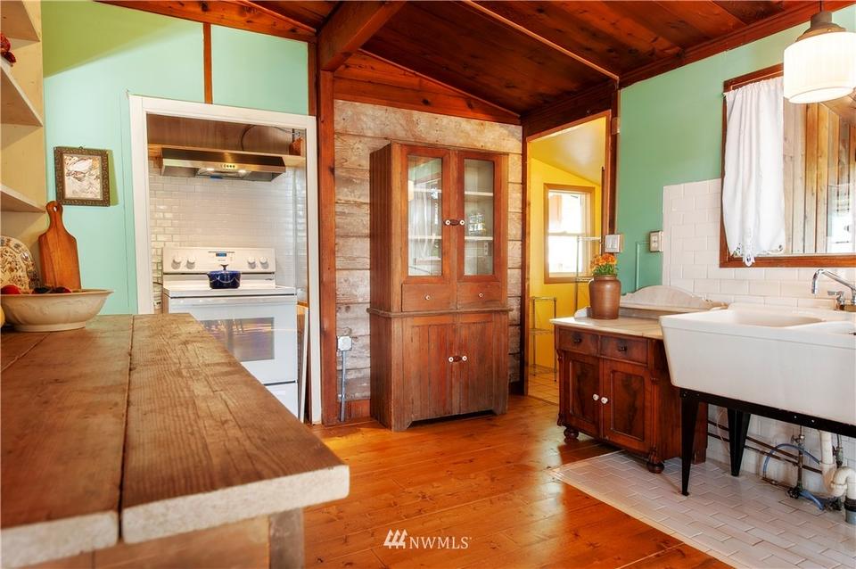  1213 Jamison St, Lummi Island, WA 98262 photo 14