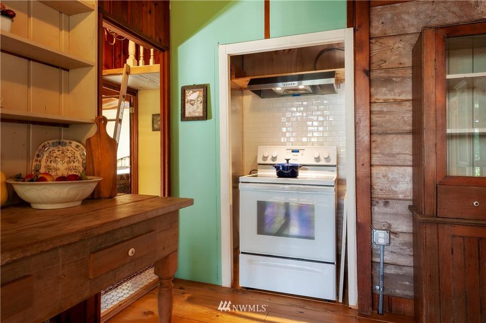  1213 Jamison St, Lummi Island, WA 98262 photo 13