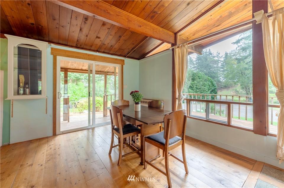  1213 Jamison St, Lummi Island, WA 98262 photo 8