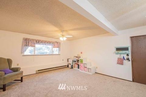 4810 221st St E, Spanaway, WA 98387 photo 10