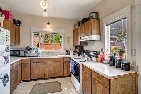 1417 E Spring St, Seattle, WA 98122 photo 11
