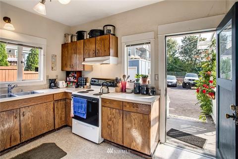 1417 E Spring St, Seattle, WA 98122 photo 12