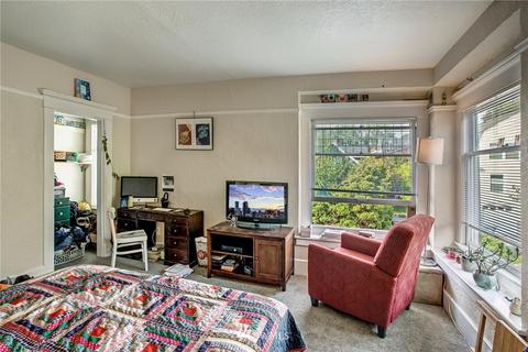 1417 E Spring St, Seattle, WA 98122 photo 20