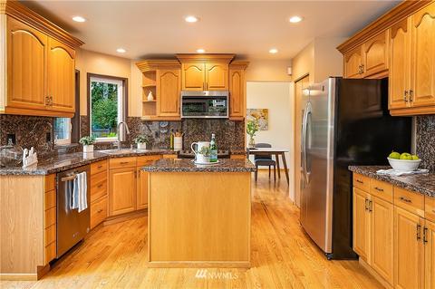 12819 NE 203rd Pl, Bothell, WA 98011 photo 10