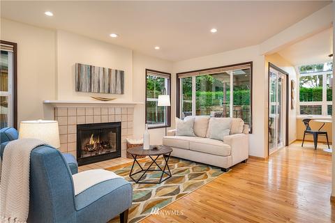 12819 NE 203rd Pl, Bothell, WA 98011 photo 4