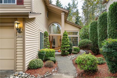 12819 NE 203rd Pl, Bothell, WA 98011 photo 1