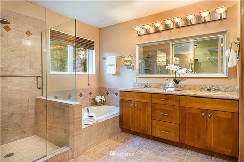 12819 NE 203rd Pl, Bothell, WA 98011 photo 15