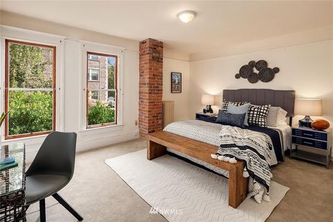 1018 E Thomas St, Seattle, WA 98102 photo 18