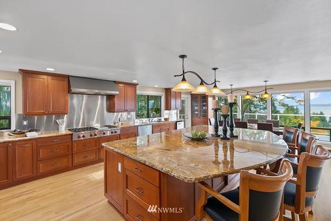 4819 Harbor Ln, Everett, WA 98203 photo 9