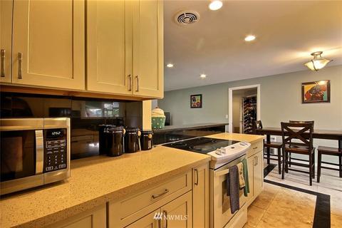 810 216th St SW, Bothell, WA 98021 photo 12
