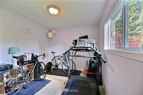 810 216th St SW, Bothell, WA 98021 photo 4