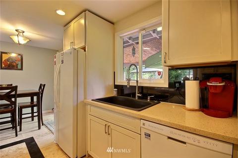 810 216th St SW, Bothell, WA 98021 photo 11