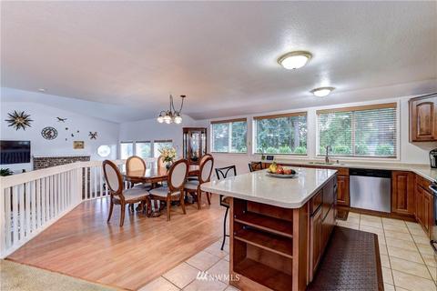 7708 Upper Ridge Rd, Everett, WA 98203 photo 7